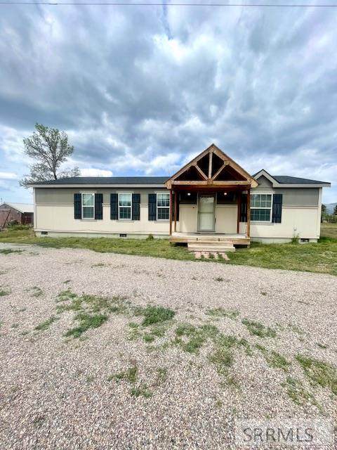 3075 2500 N - Photo 1