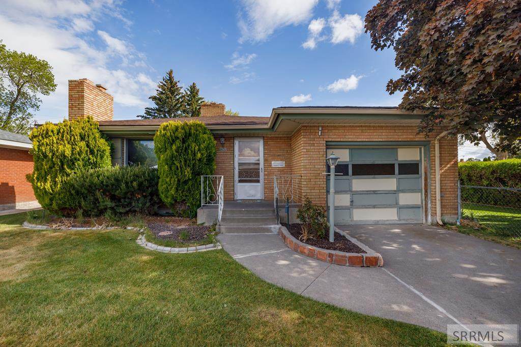 1265 10th Street - Photo 1