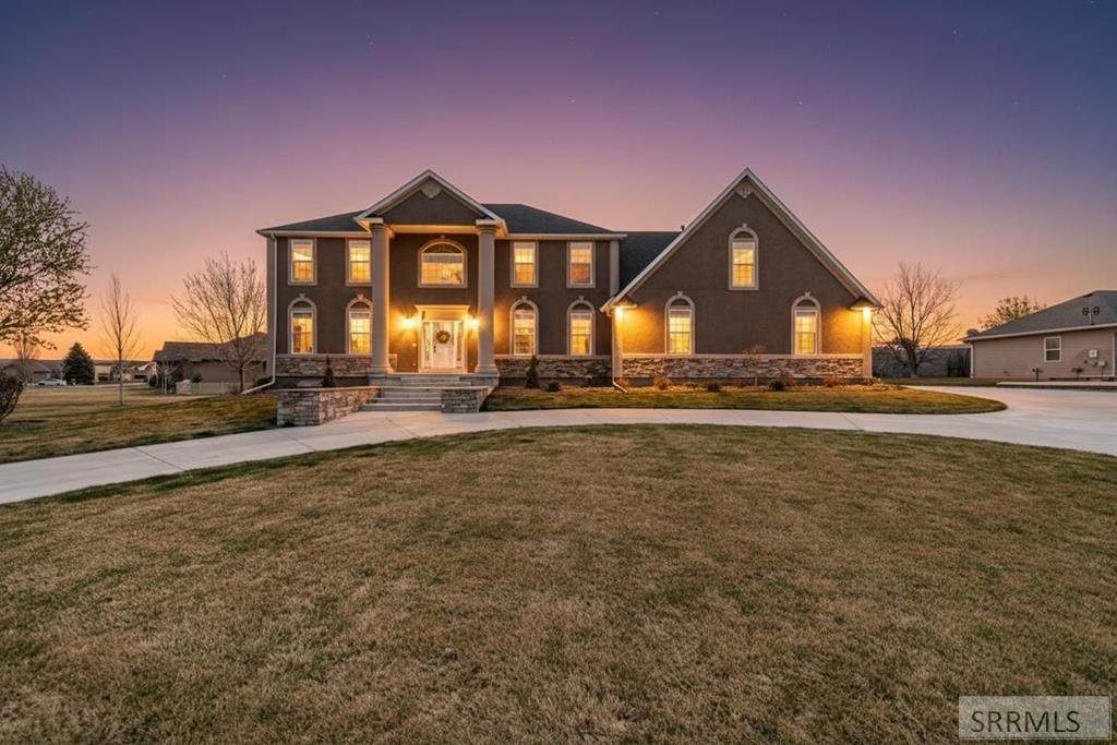 5930 Pheasant Drive - Photo 1