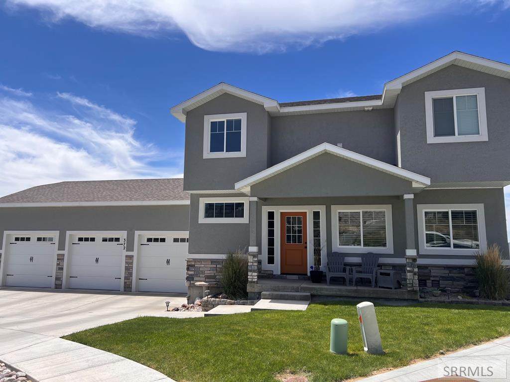 372 Andesite Drive - Photo 1
