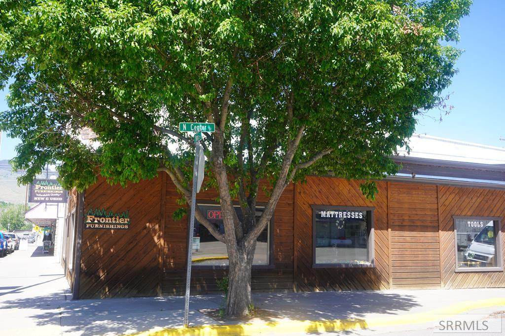 414 Main Street - Photo 1