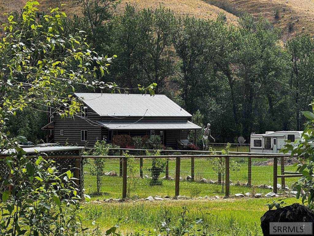 7 Shady Lane - Photo 1
