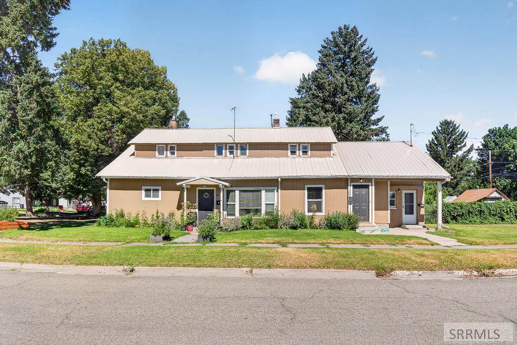 1221 Sage Avenue - Photo 1