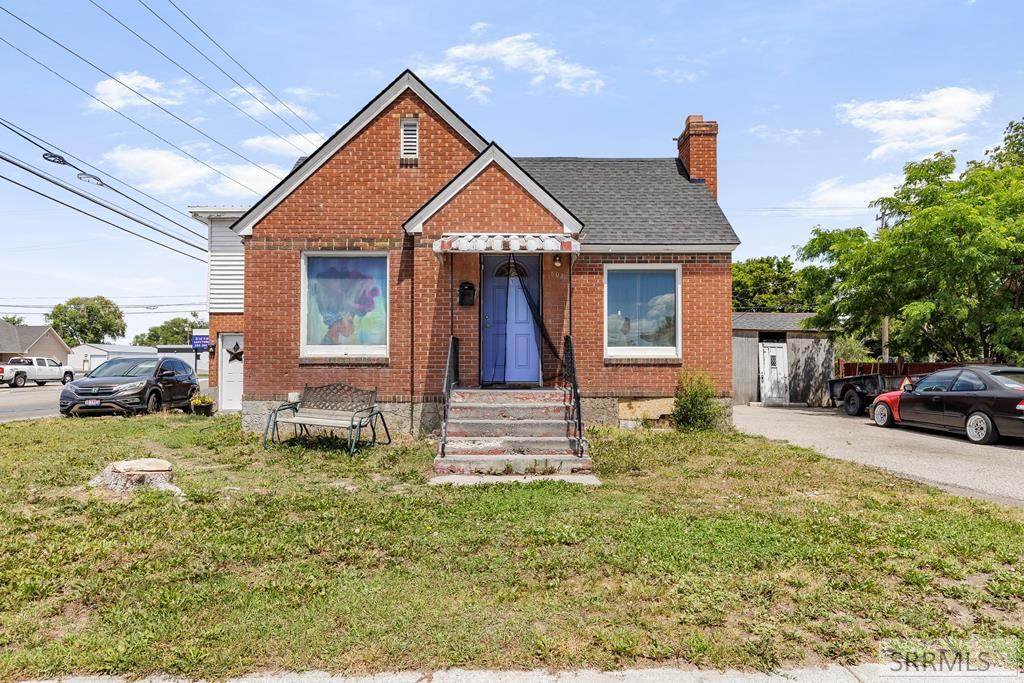 503 Gladstone Street - Photo 1