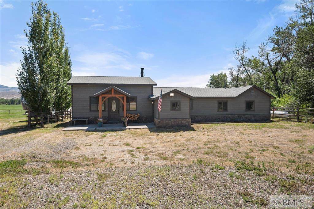 189 Lemhi Road - Photo 1