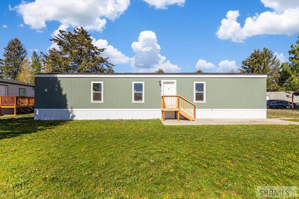 3573 Elswood Drive - Photo 1