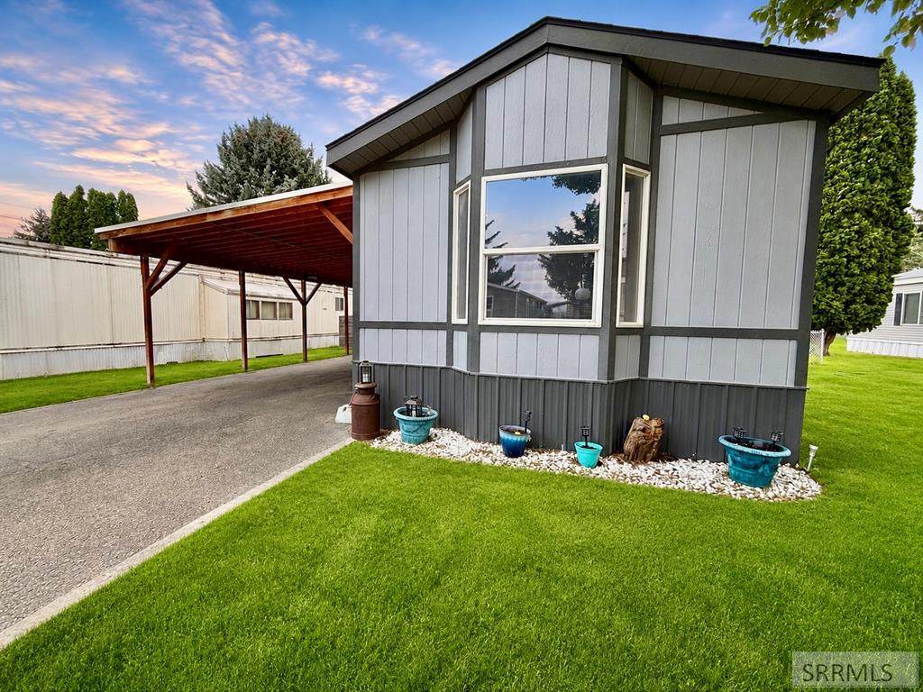 1835 Whispering Pines Drive - Photo 1