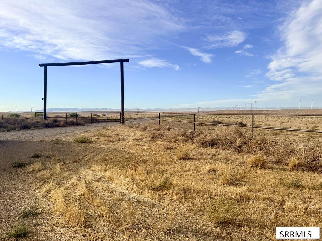 151 5600 N - Photo 1