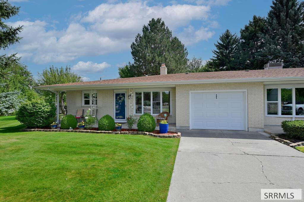 485 Gustafson Drive - Photo 1