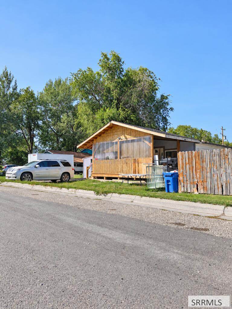 2863 664 N - Photo 1