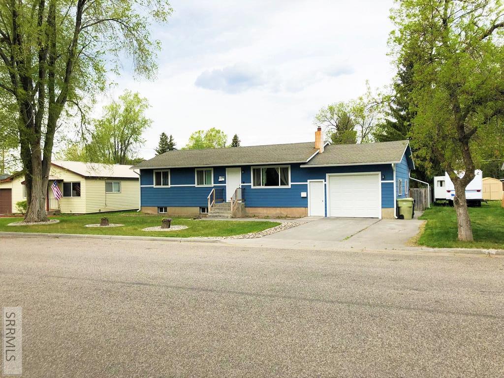 236 2 S - Photo 1