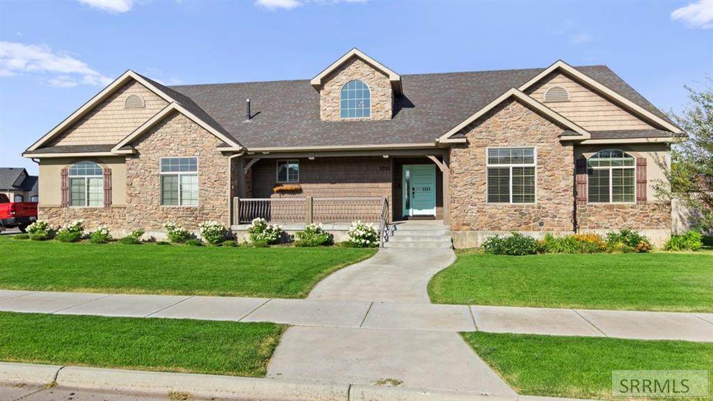 3333 Greenwillow Drive - Photo 1