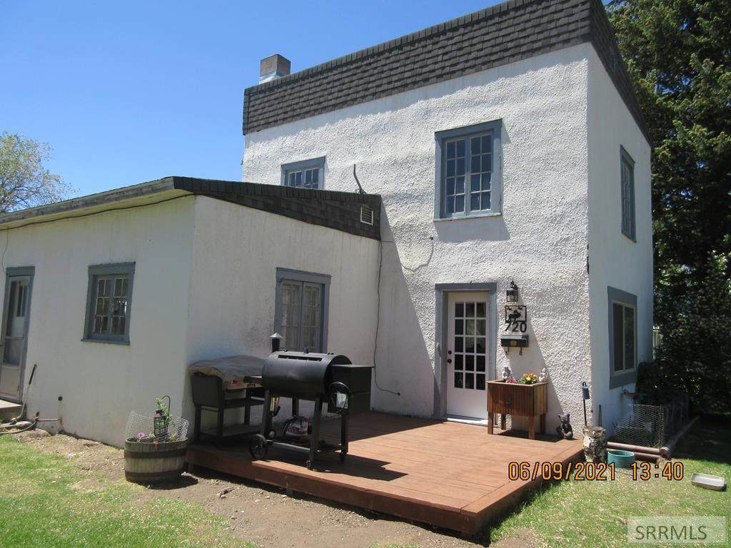 720 2nd N - Photo 1