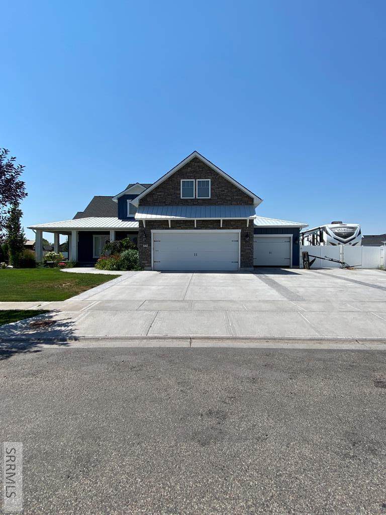 1083 Blue Grass Lane - Photo 1