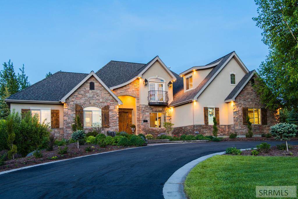 520 Partridge Lane - Photo 1