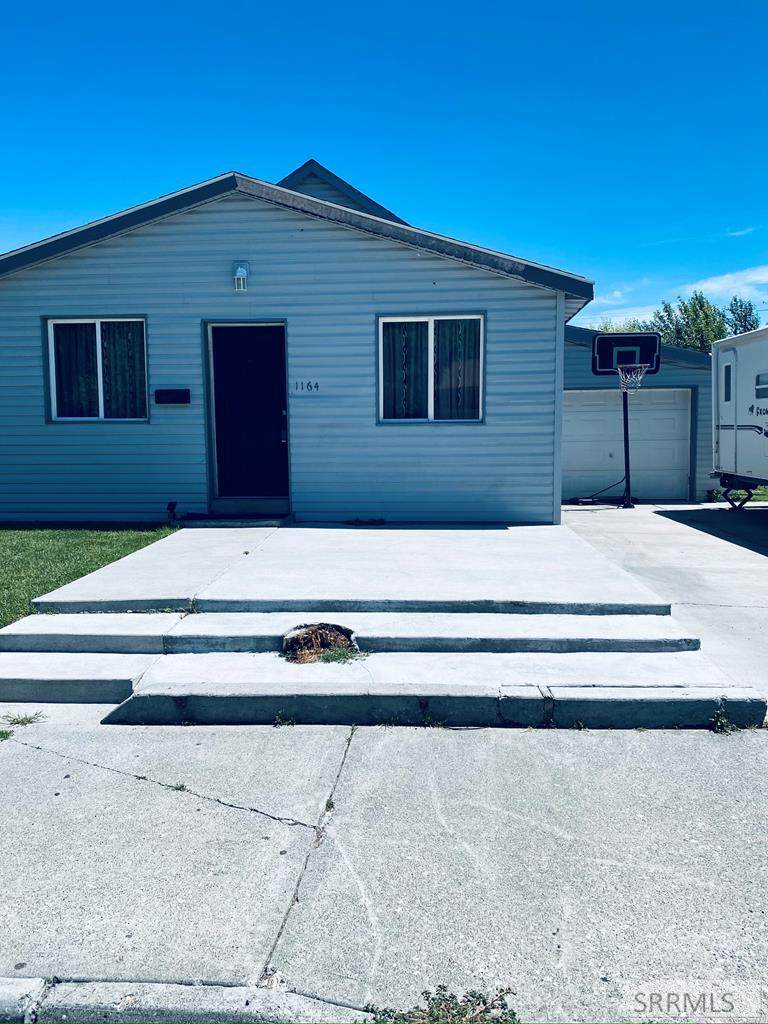 1164 Cassia - Photo 1