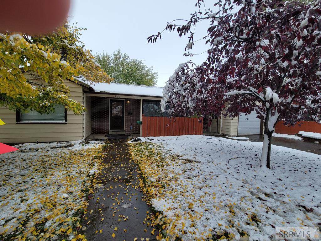 250 Wabash Avenue - Photo 1
