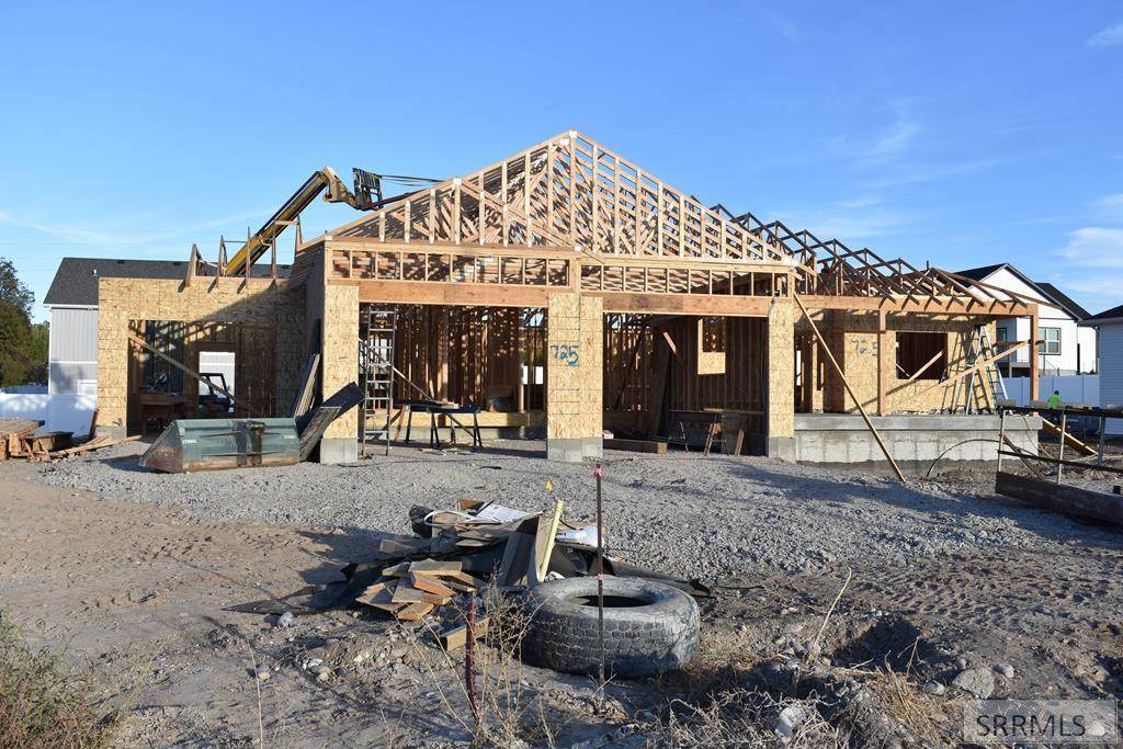 725 Twilight Drive - Photo 1