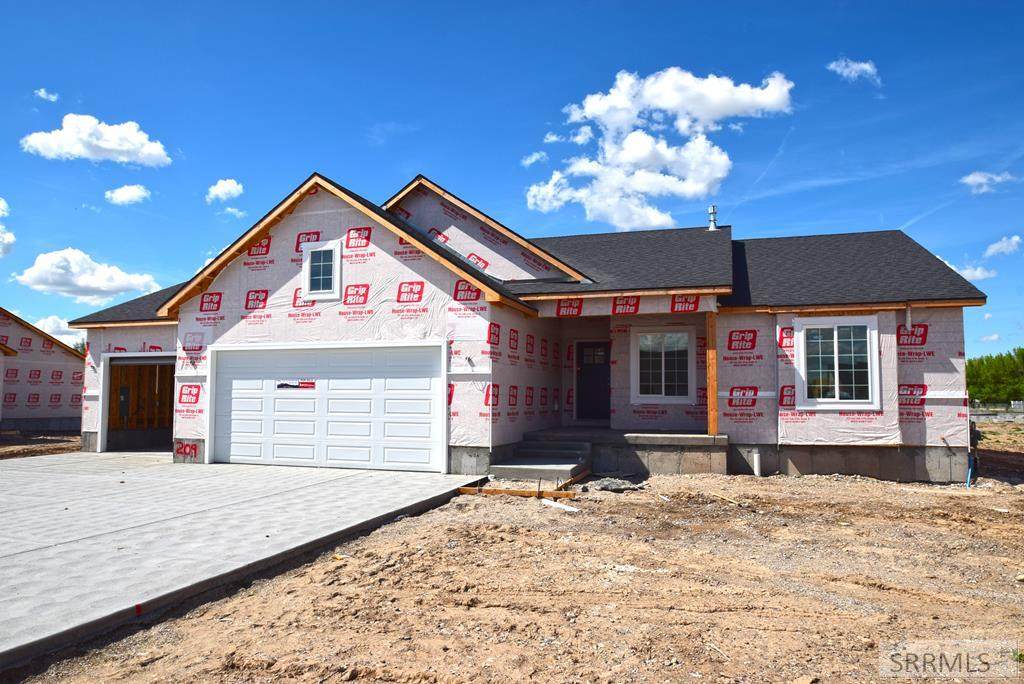 209 Winthorpe St - Photo 1