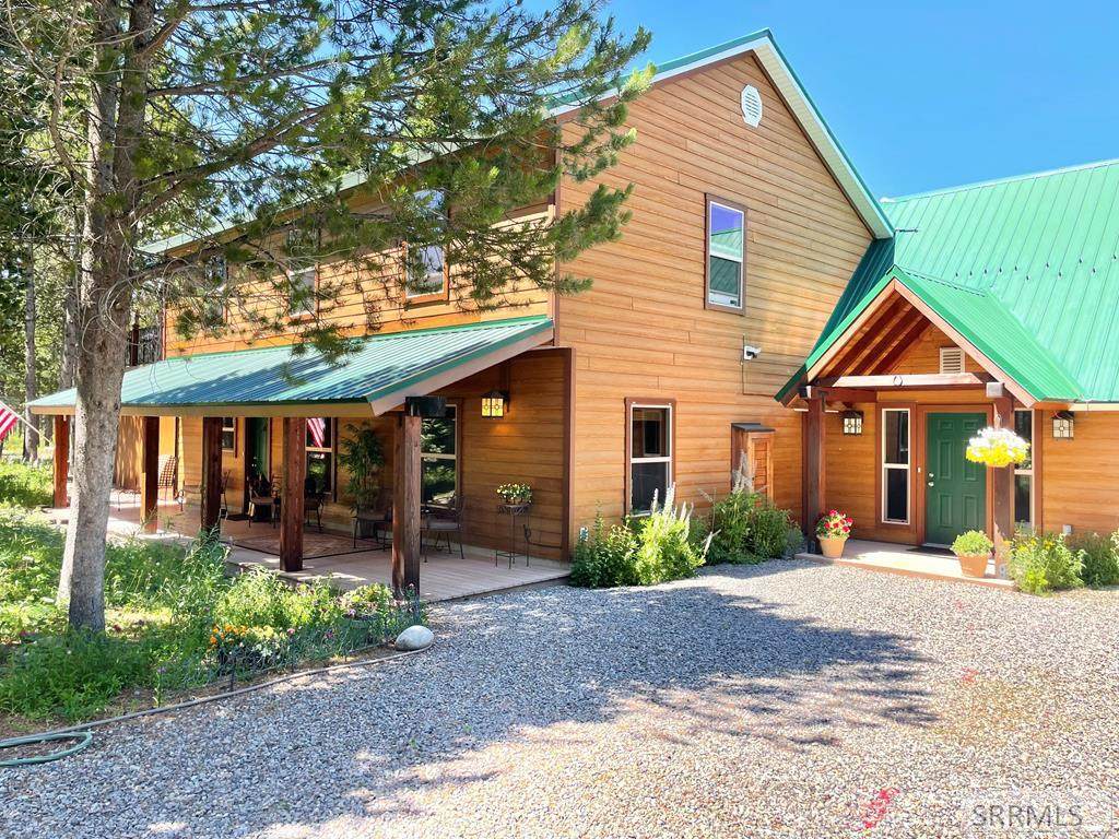 4089 Huckleberry Loop Road - Photo 1