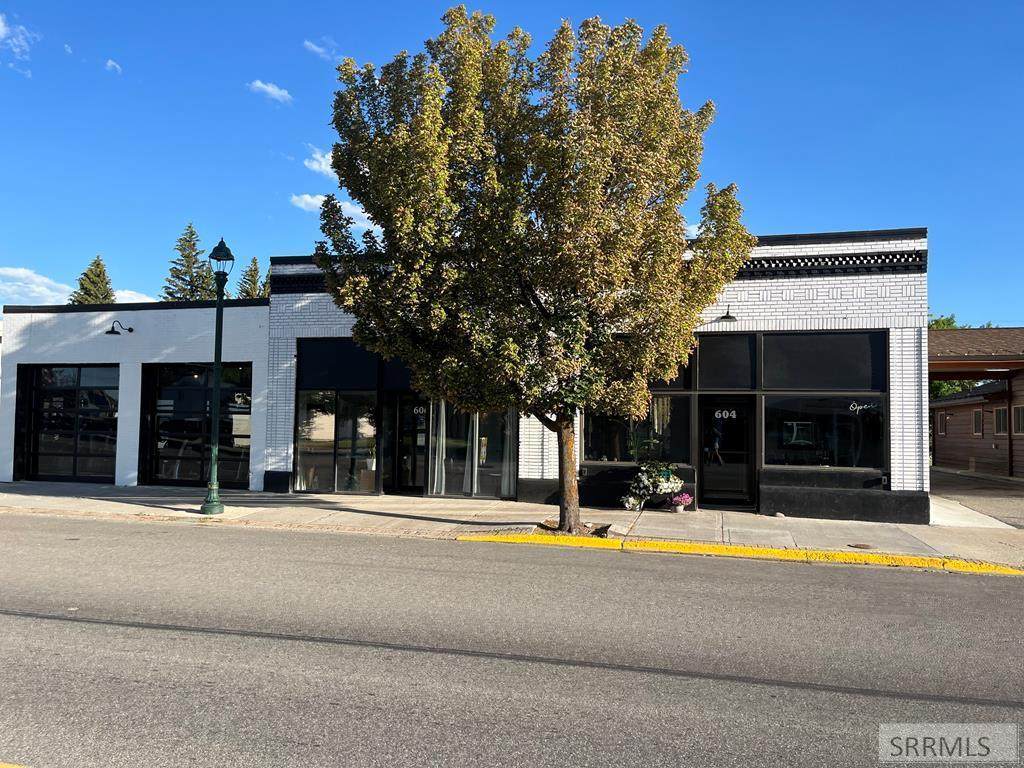 604 Main Street - Photo 1
