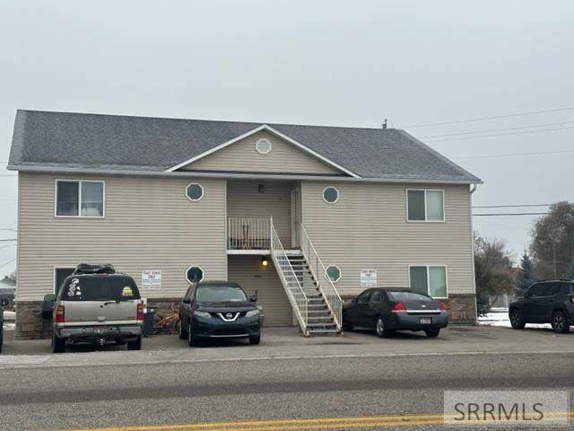 443 Fisher Avenue - Photo 1