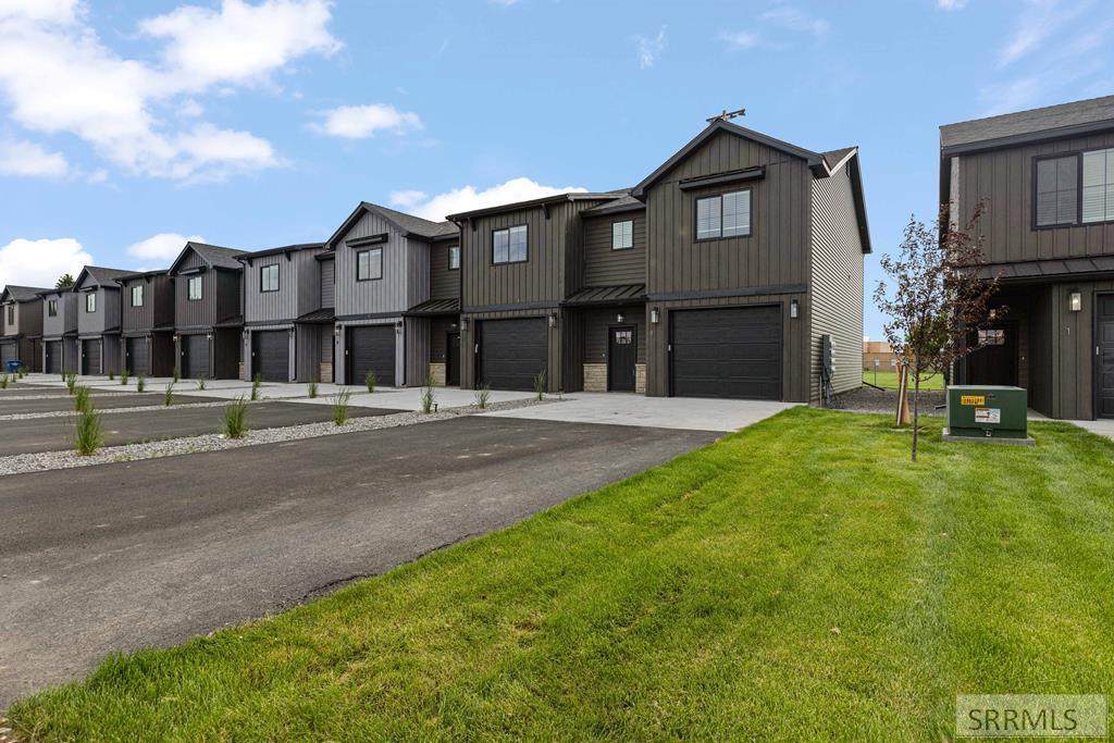540 4th Street - Photo 1