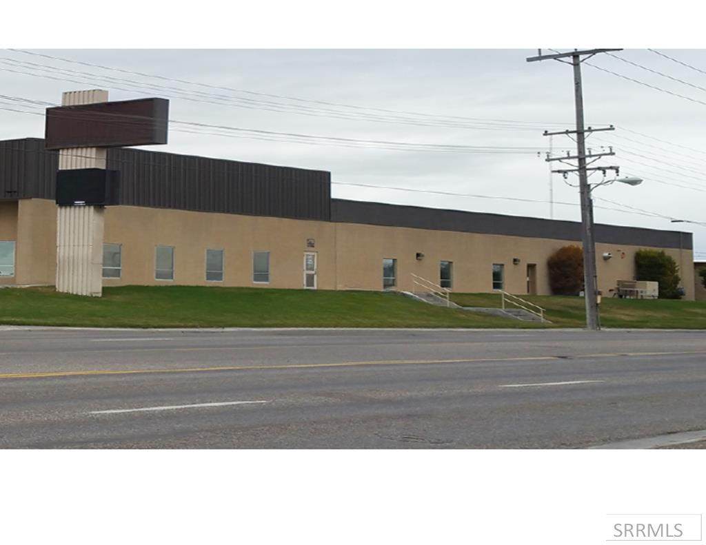 665 Anderson - Photo 1