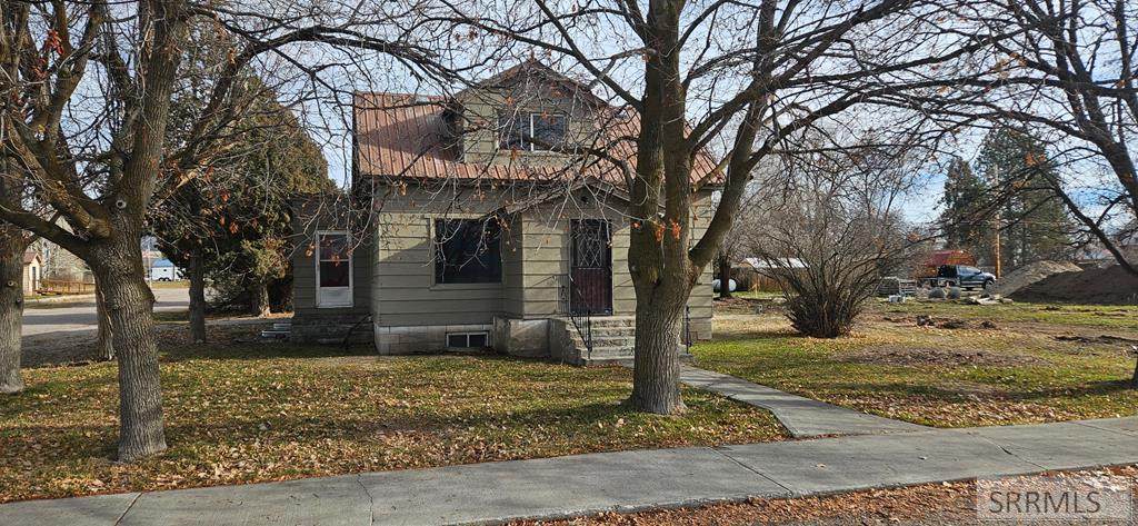 284 Main Street - Photo 1