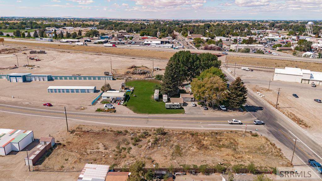 298 Yellowstone Hwy - Photo 1