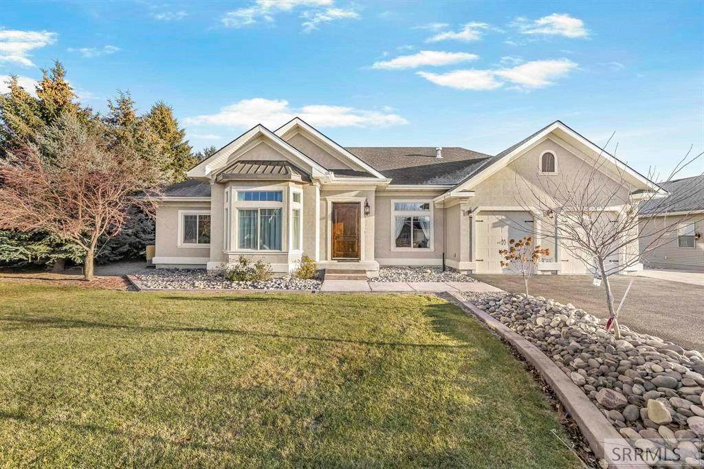 183 W 265 N - Photo 1