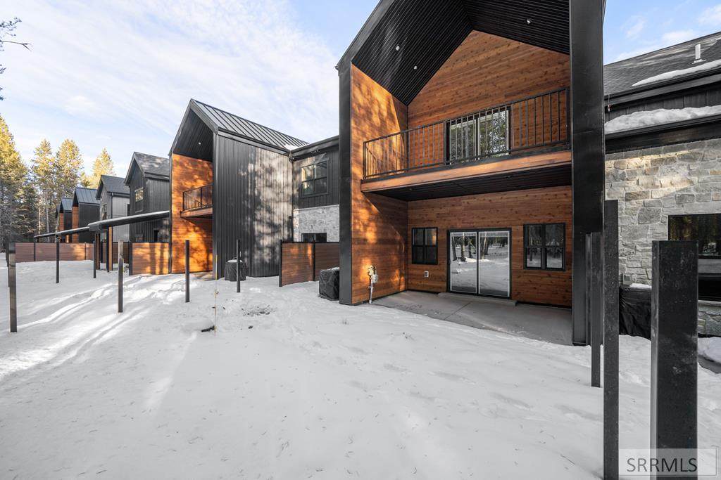 4355 Yeti Ln - Photo 1