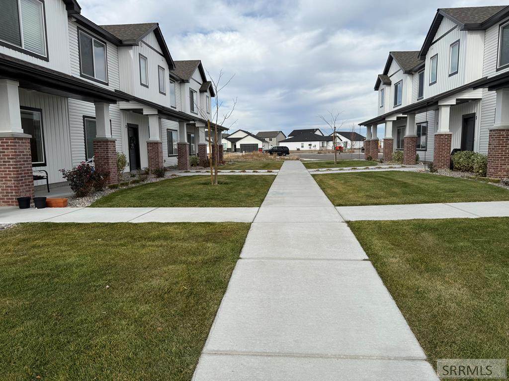 1063 Jaylee Drive - Photo 1