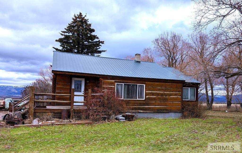 3235 S 5000 W - Photo 1