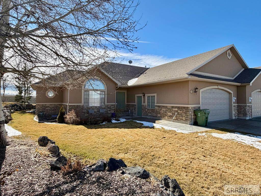 326 Eagle Summit Street - Photo 1
