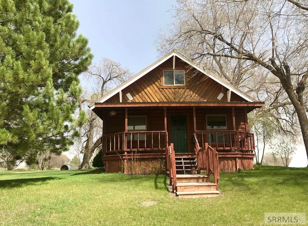 232 Spruce Street - Photo 1