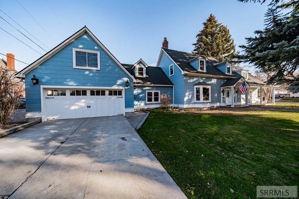 999 Lee Avenue - Photo 1