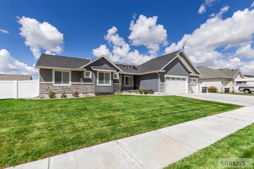 1952 47th Street - Photo 1