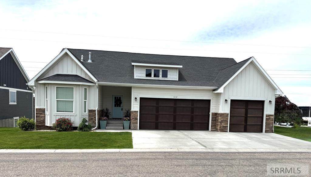 3112 Chartwell Gardens - Photo 1