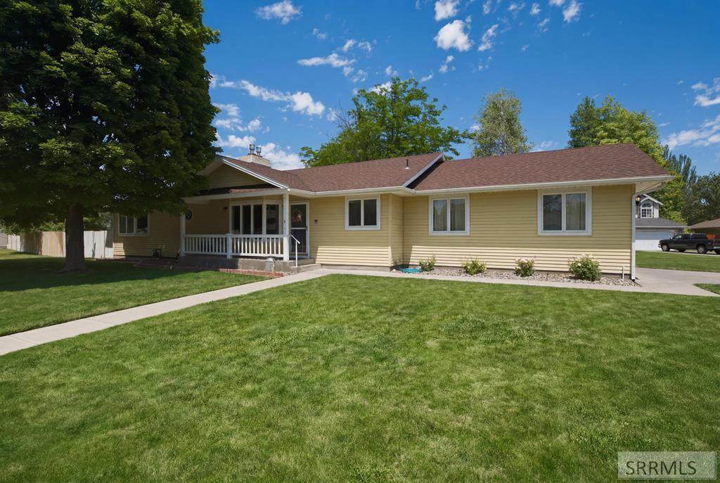2945 Chaparral Drive - Photo 1