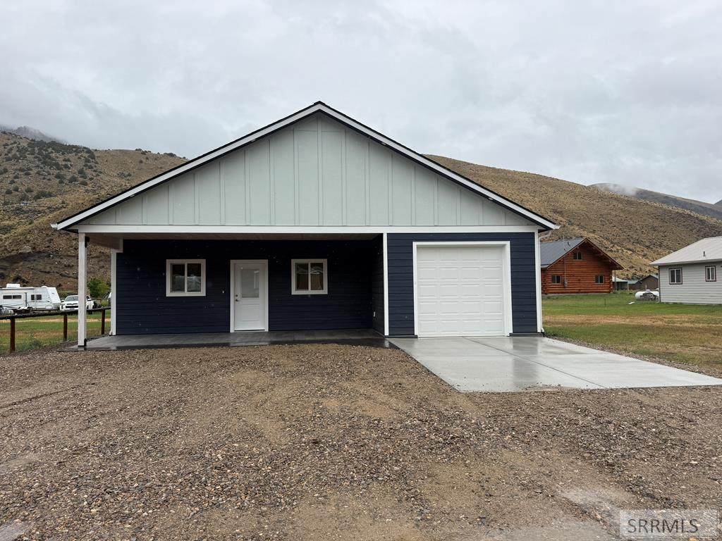 123 N Agate Drive - Photo 1