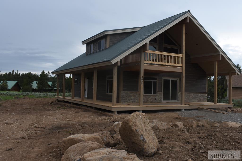 3736 Holiday Drive - Photo 1