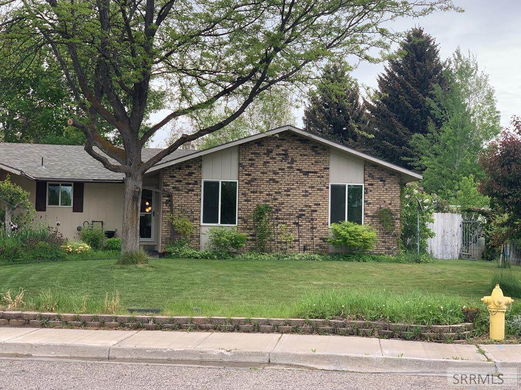 2469 Oak Trail Drive - Photo 1
