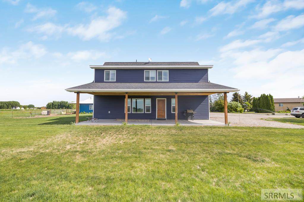 231 3421 W - Photo 1