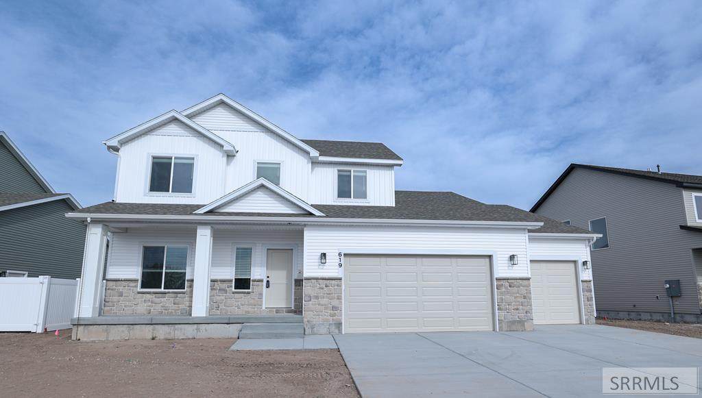 619 Curlew Drive - Photo 1