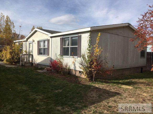 1555 Canyon Avenue - Photo 1