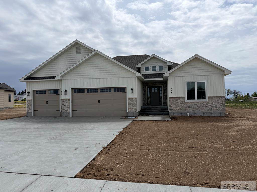 360 Meadow Walk Dr - Photo 1