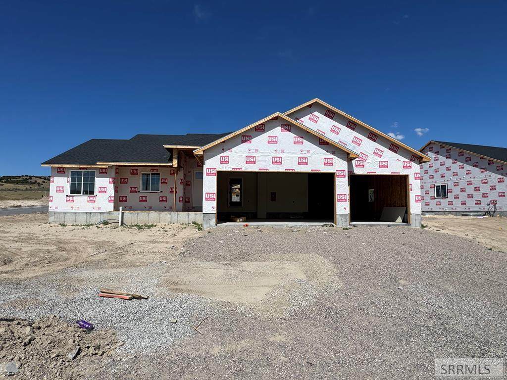 3032 Alexandre Drive - Photo 1
