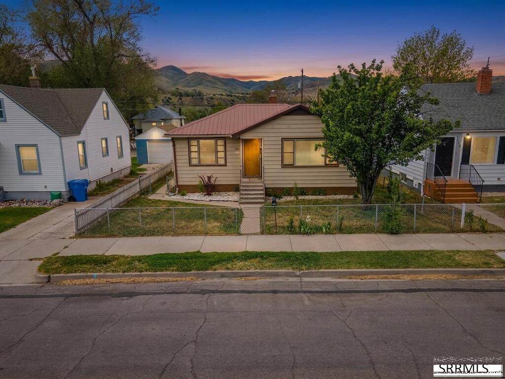 1125 3rd Avenue - Photo 1
