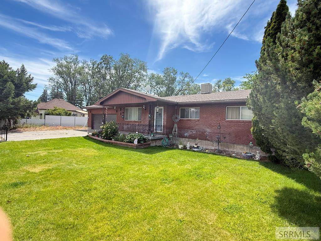 531 Lansing - Photo 1